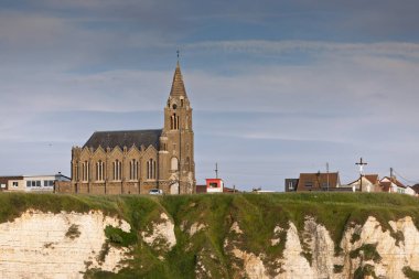 Manzaralar ve Tebeşir uçurumları Fransa 'nın Kanal kıyısı boyunca, Normandiya