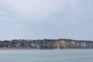 Manzaralar ve Tebeşir uçurumları Fransa 'nın Kanal kıyısı boyunca, Normandiya