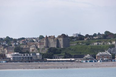 Manzaralar ve Tebeşir uçurumları Fransa 'nın Kanal kıyısı boyunca, Normandiya