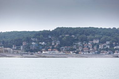 Manzaralar ve Tebeşir uçurumları Fransa 'nın Kanal kıyısı boyunca, Normandiya