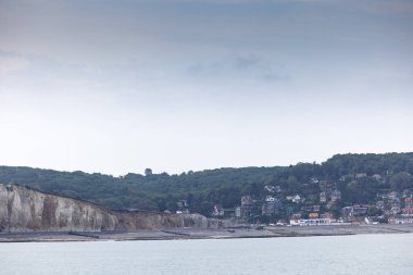 Manzaralar ve Tebeşir uçurumları Fransa 'nın Kanal kıyısı boyunca, Normandiya