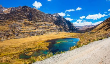 Dağların güzel manzarası
