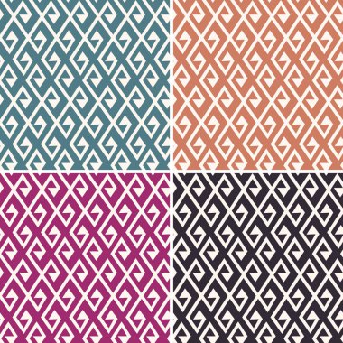4 kolleksiyonluk vektör kümesi basit etnik renk geometrik şekilli, pürüzsüz model arka planı. Kumaş, tekstil, iç dekorasyon elementleri, döşeme ve ambalaj için kullan.