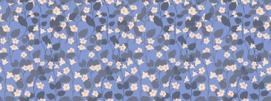 Kusursuz desenli, küçük çiçekli ve mavi arka planda yemyeşil yapraklı. Vektör çizimi. Doğa süsü, yaz veya bahar tekstil tasarımı, ambalaj kağıdı, dijital baskılar