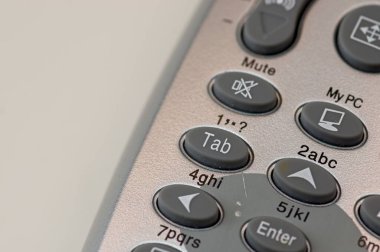 Bilgisayarın uzaktan kumandası için tuş takımını kapat