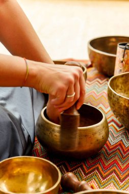 tibetan singing bowls party