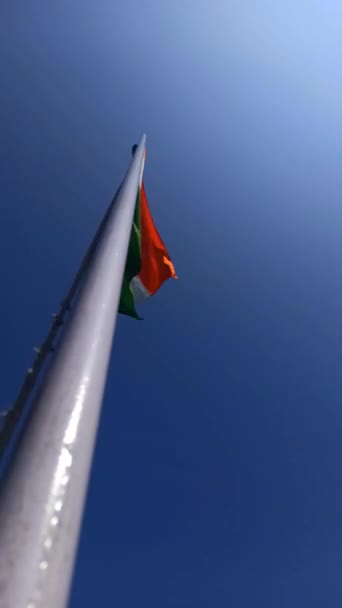 Flag India Viewed Bottom Flag Pole Hot Sunny Day — Stock Video