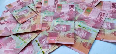 Endonezya para banknotları, yüz bin rupi, Endonezya para birimi, Endonezya parasını kapat..