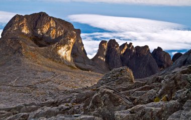 hiking Arthur's Pass, previously called Camping Flat then Bealey Flats is a township in the Southern Alps of the South Island of New Zealand