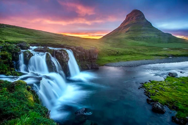 Beautiful View Kirkjufellsfoss Waterfall West Iceland — Stock Photo, Image