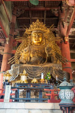 Nara Daibutsu Japonya 'daki en ünlü Buda heykellerinden biridir.