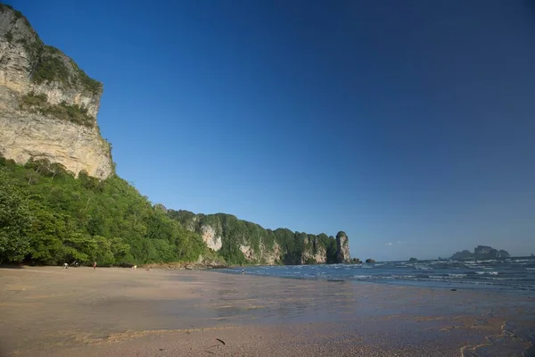 Ao Nang Sahili, Krabi, Güney Tayland