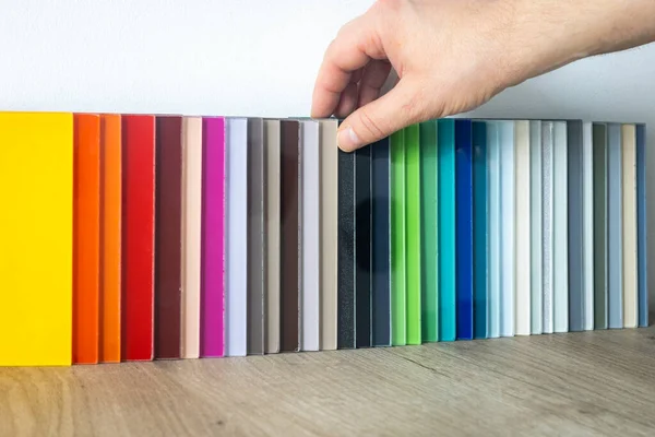 Renkli Cam Örnekleyici Yapımı Dekoratif Cam Karşıtlık Sulu Pastel Renkler — Stok fotoğraf