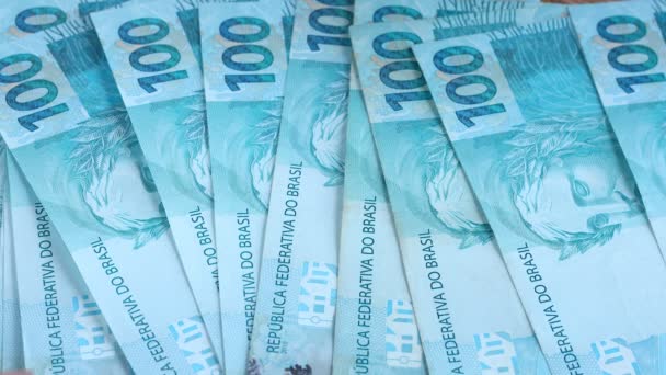 Μετρώντας Χρήματα Βραζιλία Reais Διαφορετικά Τραπεζογραμμάτια Βραζιλιάνικο Νόμισμα — Αρχείο Βίντεο
