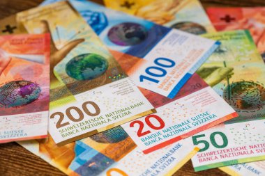 İsviçre Frangı, İsviçre Banknotları, Konsept, Franc Kredileri, Banka Operasyonları, Küresel Para Birimi, kapatın