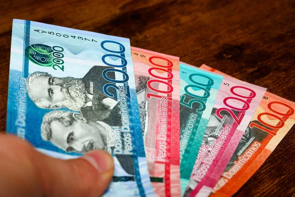 República Dominicana Dinheiro Notas Pesos Mantidas Mão Close — Fotografia de Stock