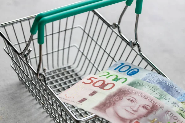 Mali Konsept Sveç Enflasyon Oranı Mağaza Fiyatları Boş Alışveriş Arabası — Stok fotoğraf