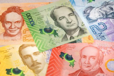 Kosta Rika parası, Yeni kağıt banknotlar, Kosta Rika para birimi, finansal konsept