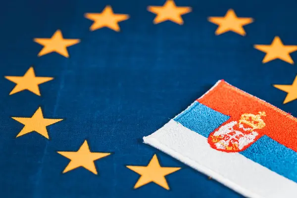 Serbien Den Europæiske Union Koncept Planlagte Tiltrædelsesforhandlinger Tiltrædelsesforhandlinger Erhvervskoncept Politisk Stock-foto