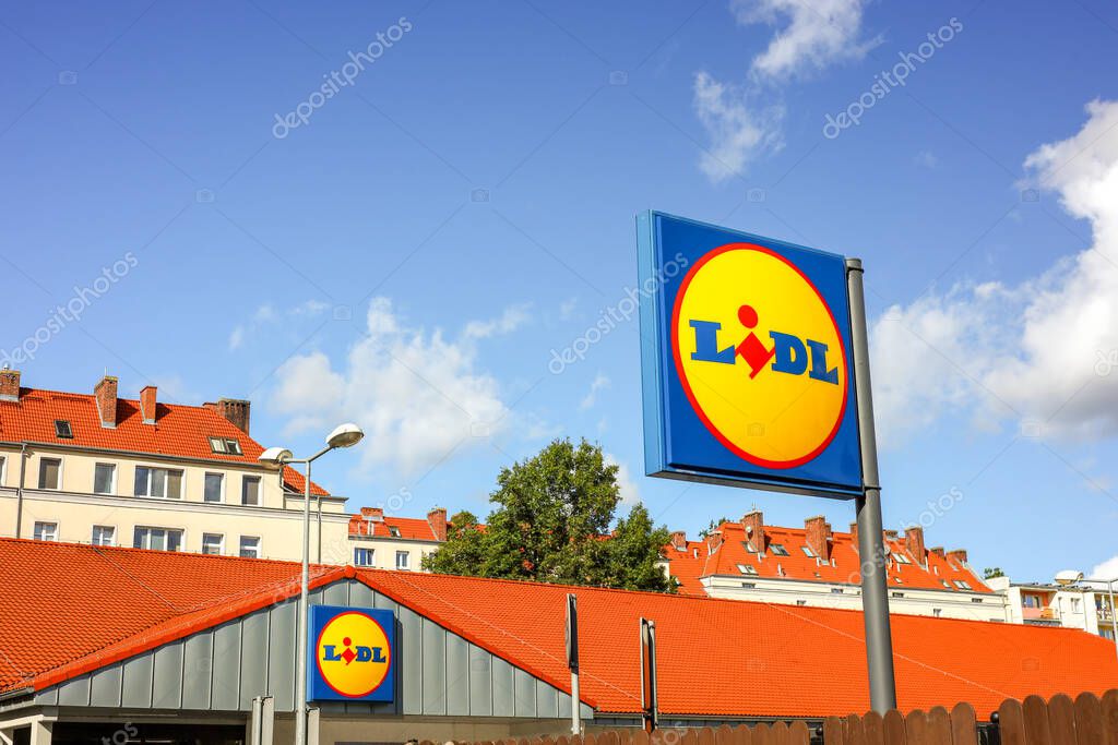 The logo of the LIDL chain of stores standing in front of the store. Szczecin 30.09.2024 Poland