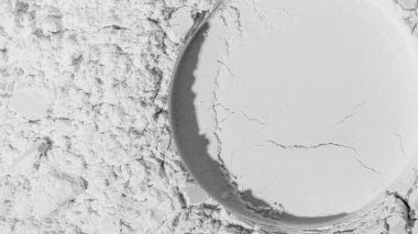 Toz dokusu, un, kum. - Beyaz. Çember oluşturuldu. Kalıplı, çatlak. - Beyaz. Banner, reklamcılık. Boşluk. Bir yazı için..