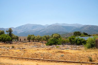 Girit 'te taş harabeleriyle dolu antik arkeolojik alan. Yüksek kalite fotoğraf