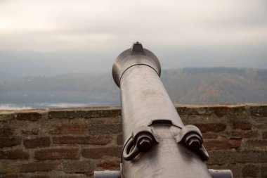 Şatoda eski toplar, Schloss Waldeck. Yüksek kalite fotoğraf