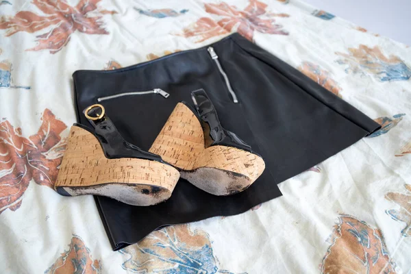 Skirt Ultra High Black Wedge Heels 고품질 — 스톡 사진