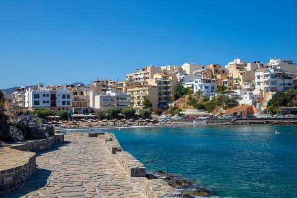 Creta Agios Nikolaos上有码头 海滩湾和天际线的全景 高质量的照片 — 图库照片