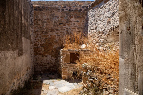 Vecchie Rovine Case Spionalonga Creta Foto Alta Qualità — Foto Stock