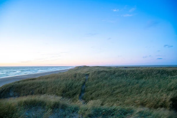 Μπλε Ώρα Στην Παραλία Μετά Ηλιοβασίλεμα Βόρεια Θάλασσα Δανία Υψηλής — Φωτογραφία Αρχείου