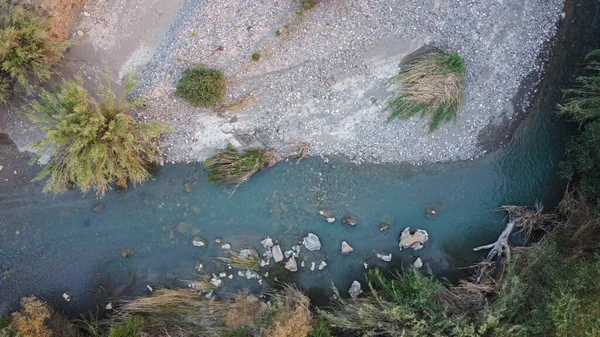 Büyük doğal nehir alanlarının harika manzarası