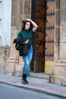 Cadiz kasabasını gezmek için güzel bir öğleden sonra.