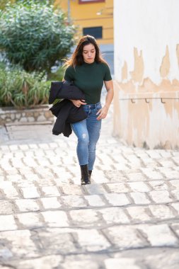 Cadiz kasabasını gezmek için güzel bir öğleden sonra.