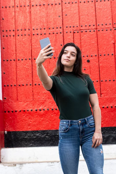 Cadiz kasabasını gezmek için güzel bir öğleden sonra.