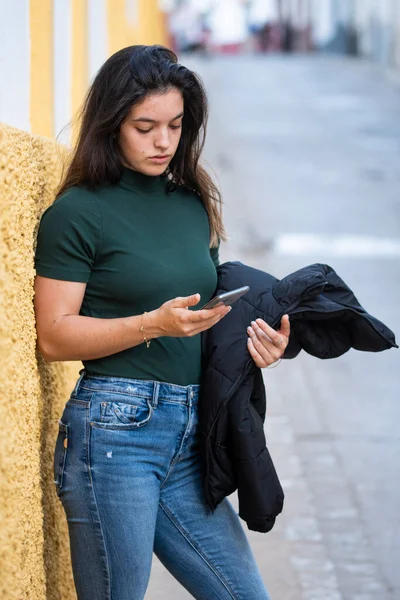 Cadiz kasabasını gezmek için güzel bir öğleden sonra.