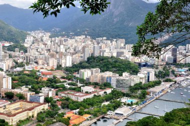 Corcovado dağ ve ufuk dağda Sugarloaf Rio de Janeiro havadan görünümü