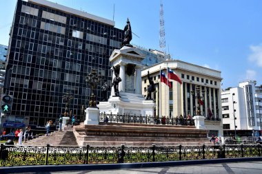 Monumento a Los Heroes de Iquique at Valparaiso, Chile