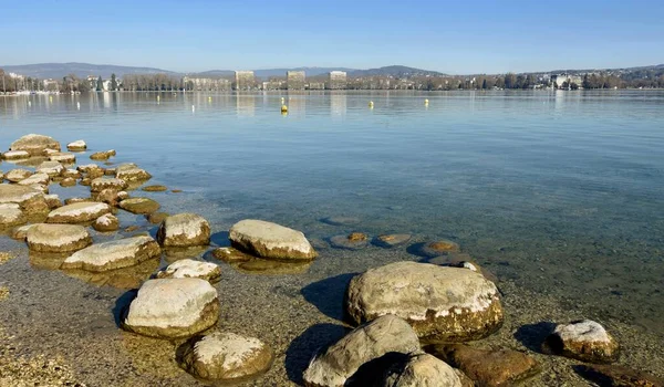Scenic View Annecy Lake Rocky Shore — Stock Photo, Image