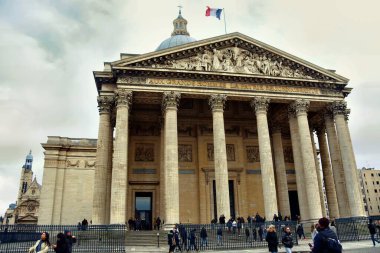 Paris, Fransa - 3 Ocak 2023: Paris, Fransa 'nın 5. bölgesinin Latin Mahallesi' nde Pantheon binası.