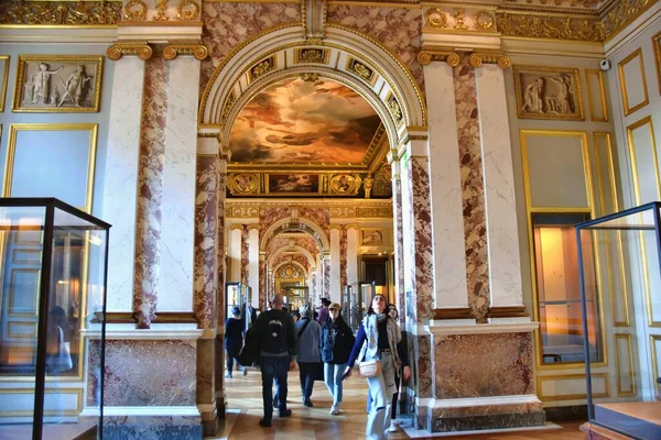 Paris Fransa Kasım 2022 Louvre Müzesi Dünyanın Büyük Müzesi — Stok fotoğraf