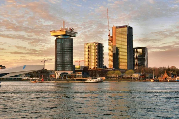 Амстердам Нідерланди Квітня 2023 Року Красивий Вигляд Міських Каналів Амстердама — стокове фото