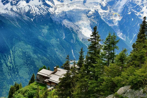 Paisagem Alpina Com Montanhas Mont Blanc Verão Plan Praz — Fotografia de Stock