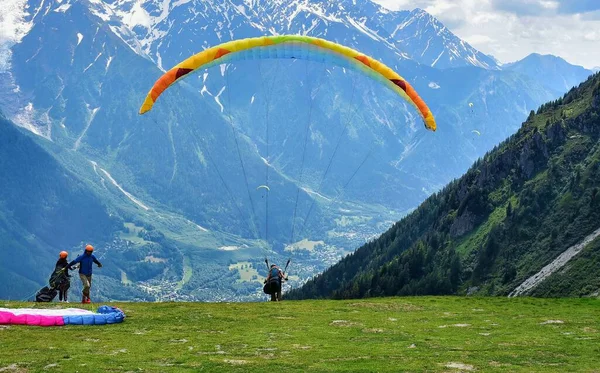 Brevent France 19Th June 2023 Paragliding Mont Blanc Sunny Day — Stock Photo, Image