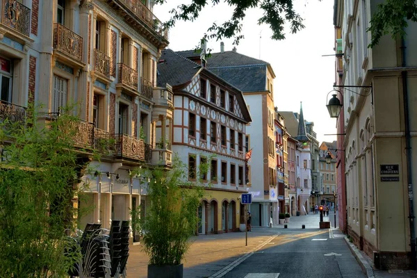 Mulhouse Frankrig Historisk Gade Mulhouse Frankrig - Stock-foto