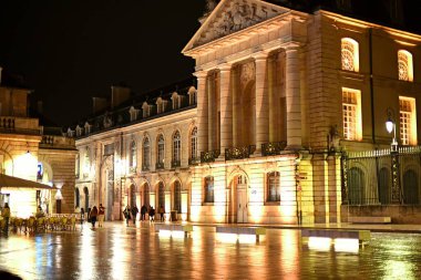 Dijon, Fransa - 24 Ocak 2024: Dijon, Fransa 'daki Burgundy Düklerinin Tarihi Sarayı