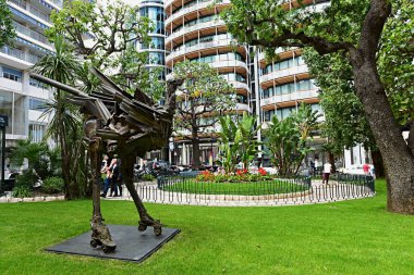 Monte Carlo, Monako - 20 Nisan 2023 Monte-Carlo 'da Monako' nun en prestijli çeyreğinde