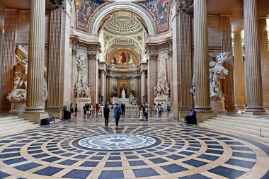 Paris, Fransa - 21 Haziran 2023: Paris 'teki Latin Mahallesi' ndeki Pantheon Binası
