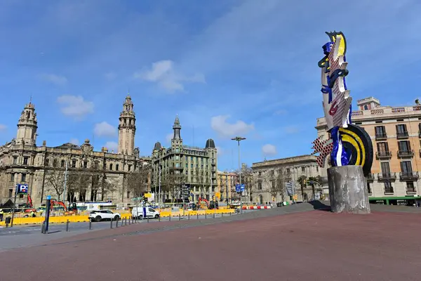 Barselona, İspanya - 02 Mart 2024: Barselona veya Barselona başkanının heykel yüzü