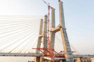 Yeni Zuari Köprüsü 29 Aralık 2022 'de Bay Nitin Gadkari tarafından açılacak. Dilip Buildcon Ltd. Cortalim, Goa-Hindistan 'dan ikiz 4 Lane Zuari Köprüsü 